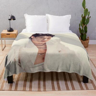 Jungkook 3d Golden Bts Throw Blanket